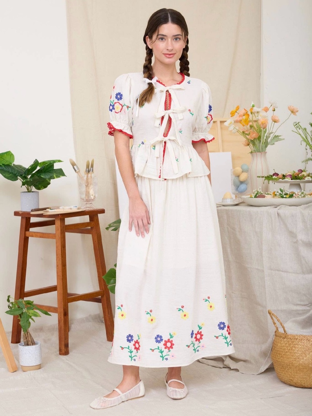 Flower Market Embroidered Set